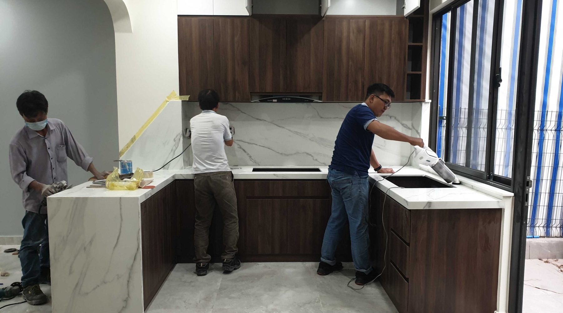 Thi công đá trắng sứ Nhà phố vườn số 119 -  Phân khu Aquaria - Waterpoint