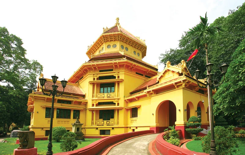 Phần 4.1 | Phong Cách Đông Dương Giai Đoạn Đầu Tại Việt Nam (1920 - 1945): Sự Kết Hợp Tinh Tế của Kiến Trúc Đông Dương và Văn Hóa Việt — ảnh 6